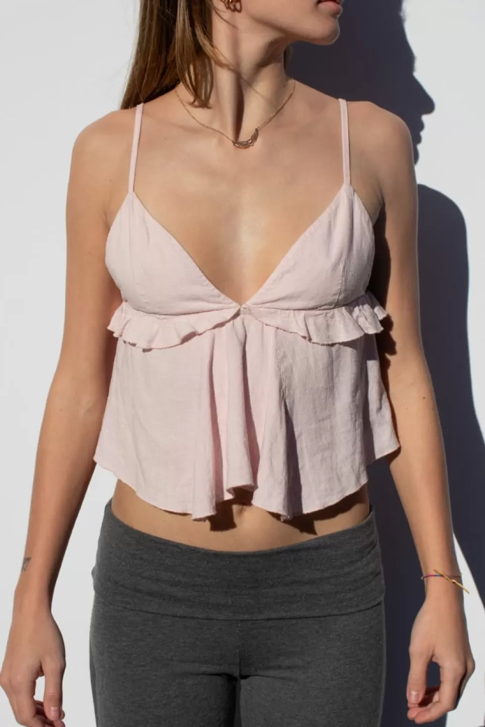 Subdued Top con rouches