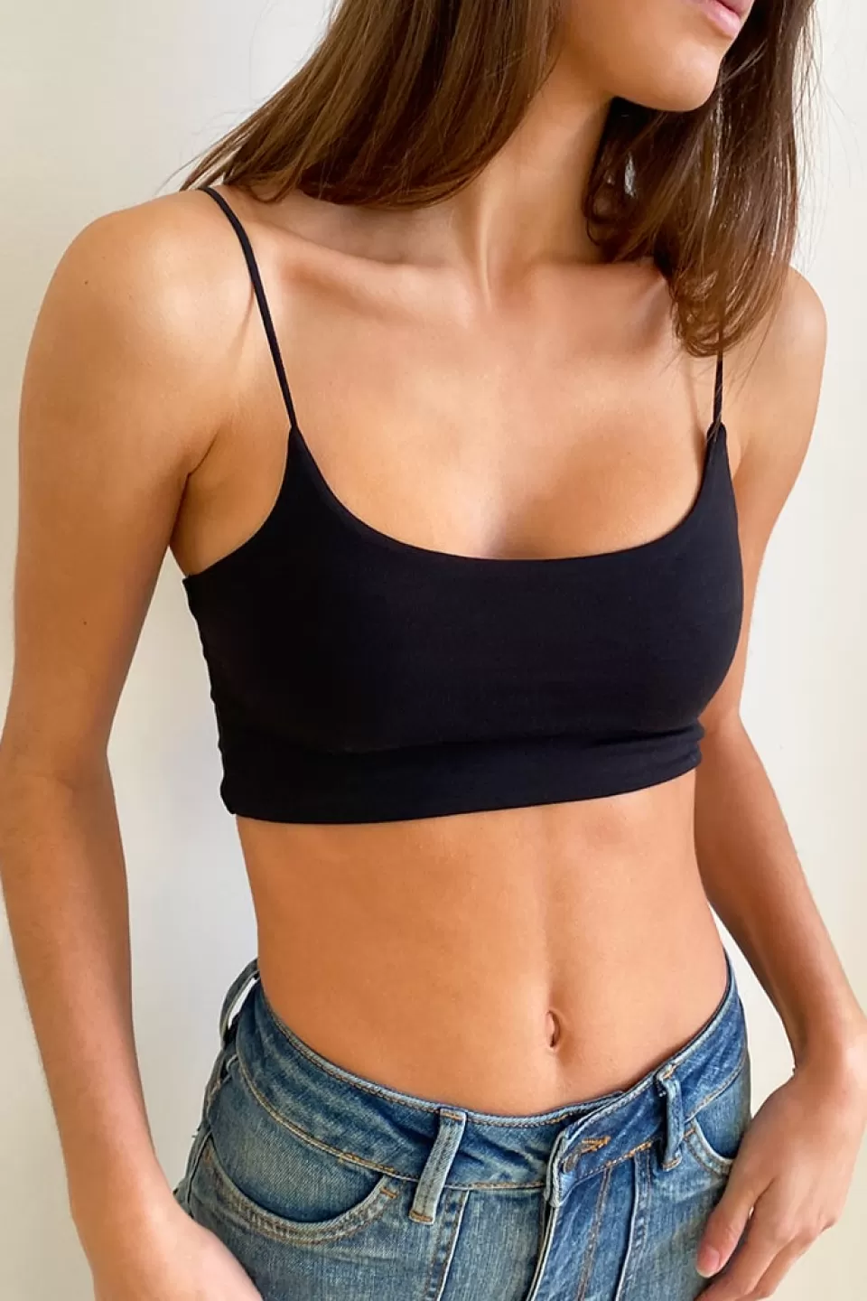 Subdued Top crop con bretelline