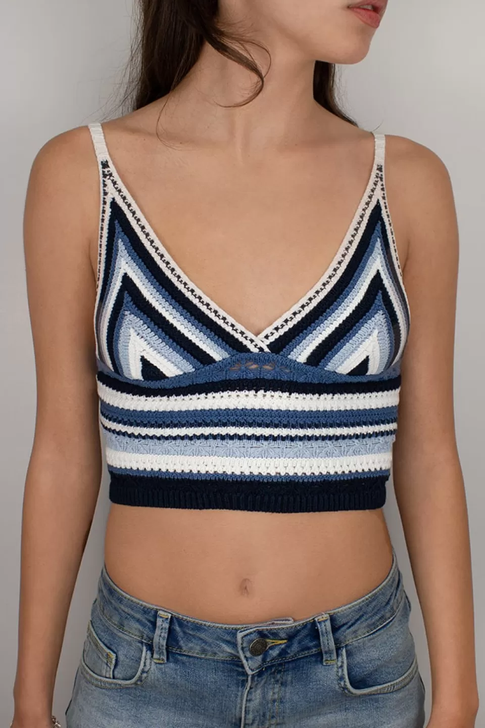 Subdued Top scollo a V