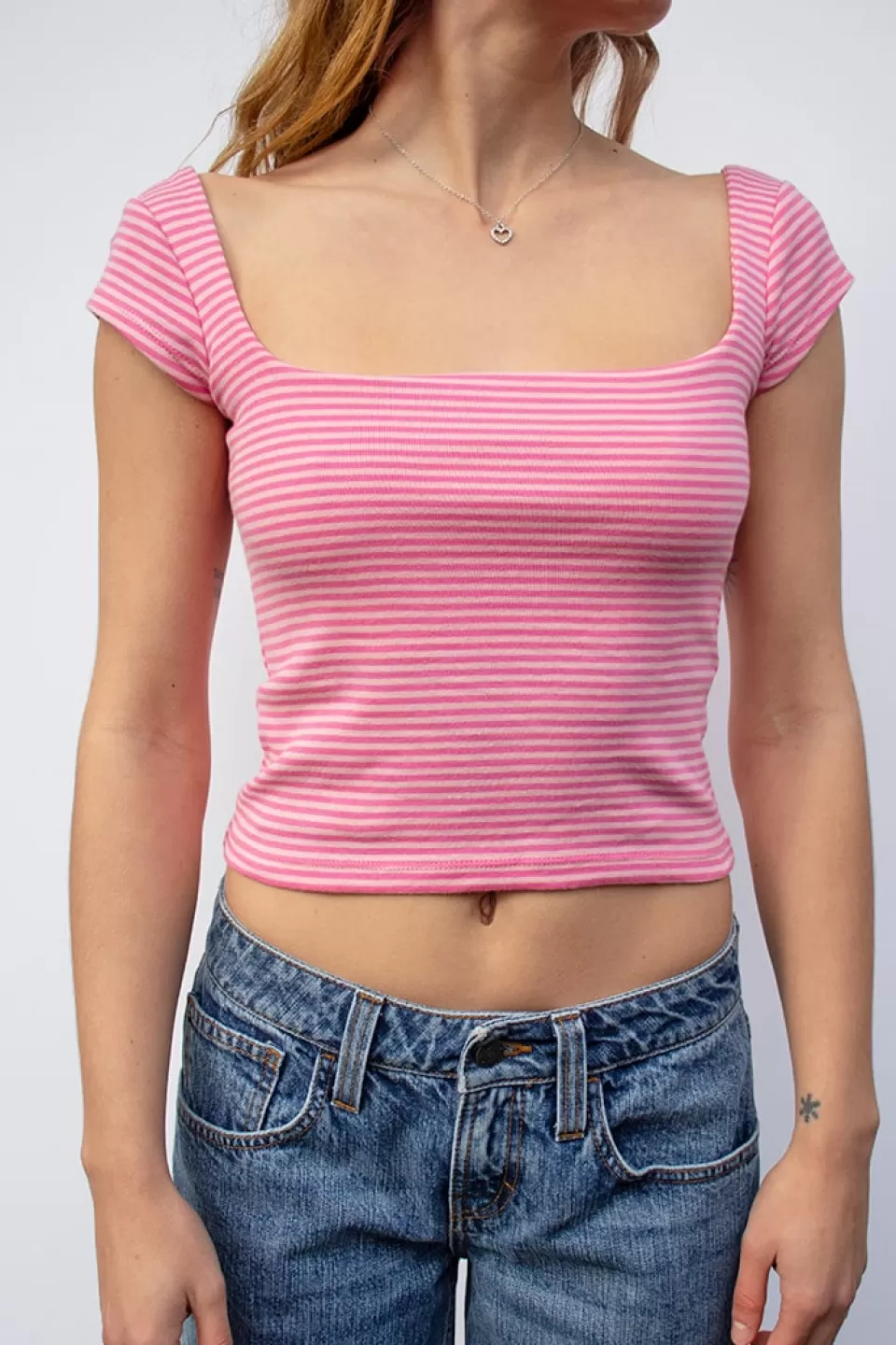 Subdued T-shirt scollo quadrato